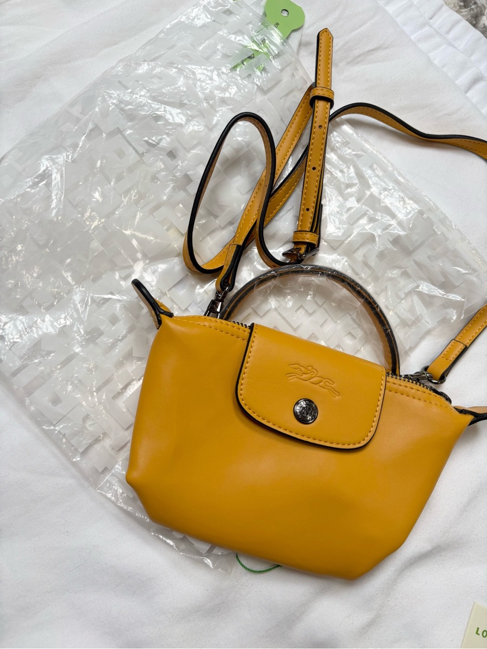Longchamp Small Crossbody Bag in Mustard leather NWT - Picture 6 of 6